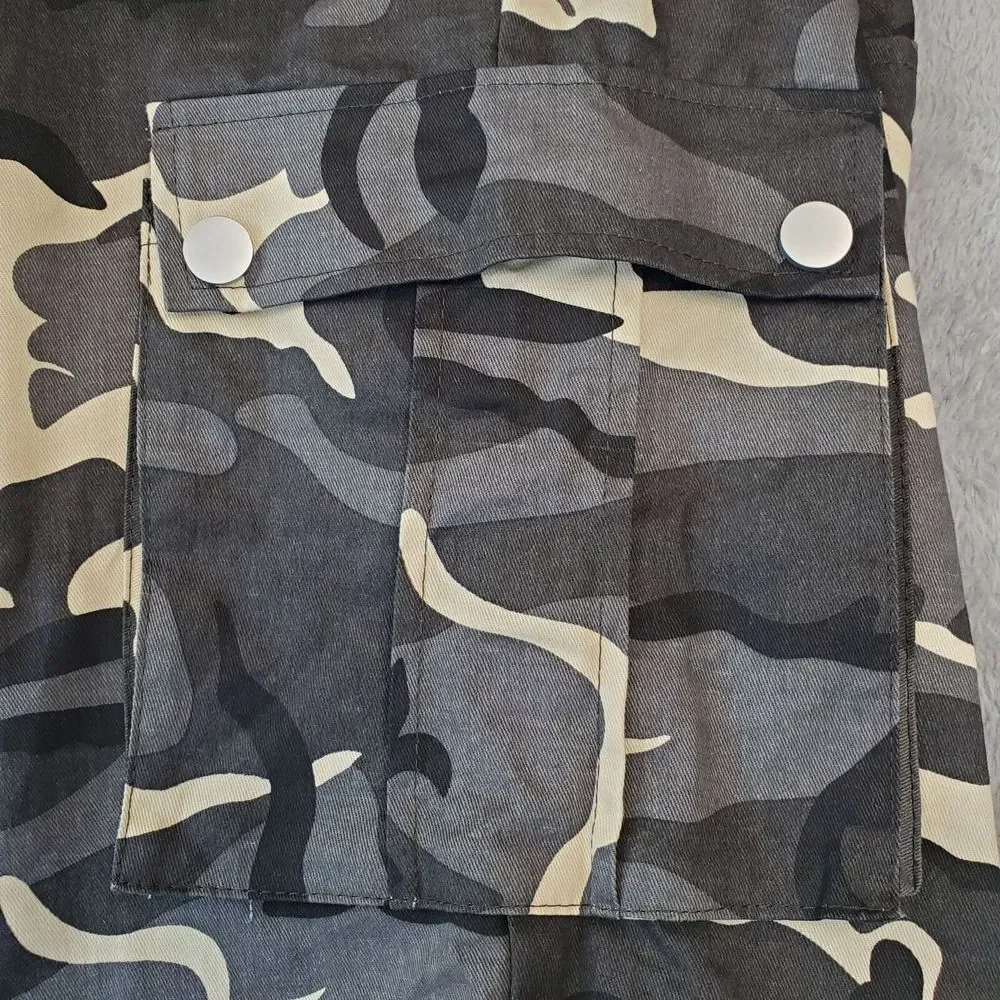 Shein‎ Curve Cargo Pants Womens 0XL 12 Black Gray Cream Camo Print Elastic Waist